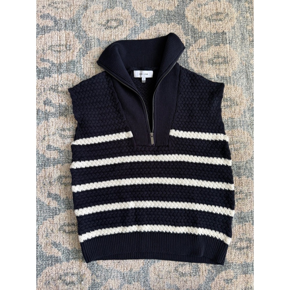 John + Jenn Midnight Textured Knit Sweater Vest Size Small Pristine Condition - Picture 2 of 6